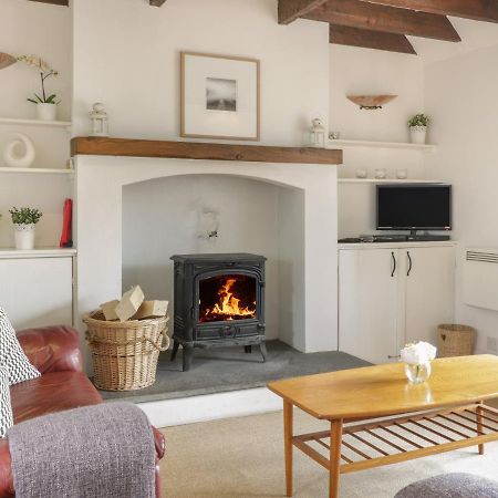 Sweetpea Cottage Wiston  ภายนอก รูปภาพ